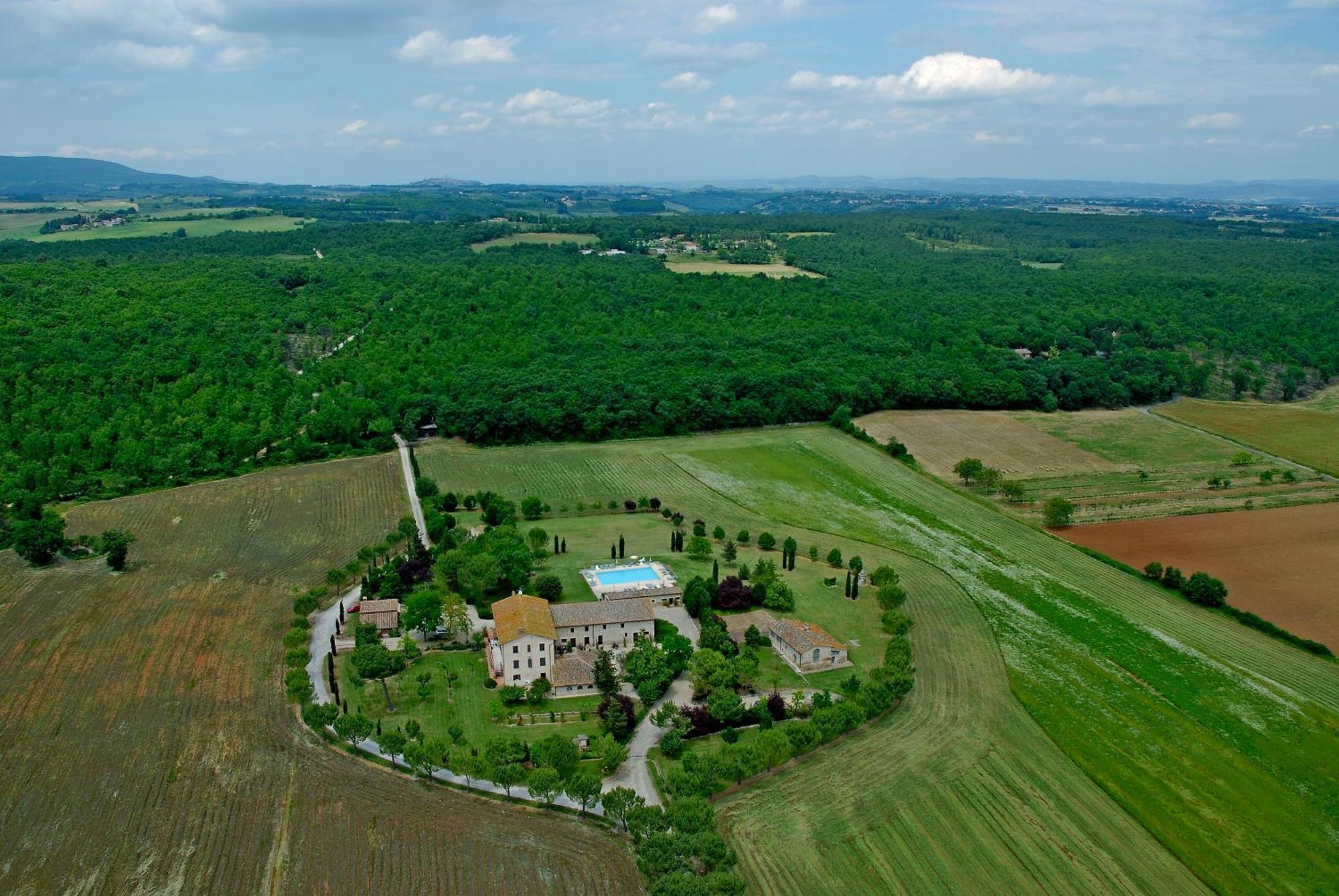 Fattoria Agriturismo Nerbona Казоле-д'Эльса Экстерьер фото